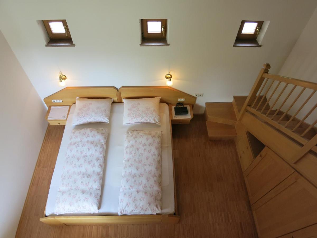 Feldererhof Apartment Postal / Burgstall Ruang foto